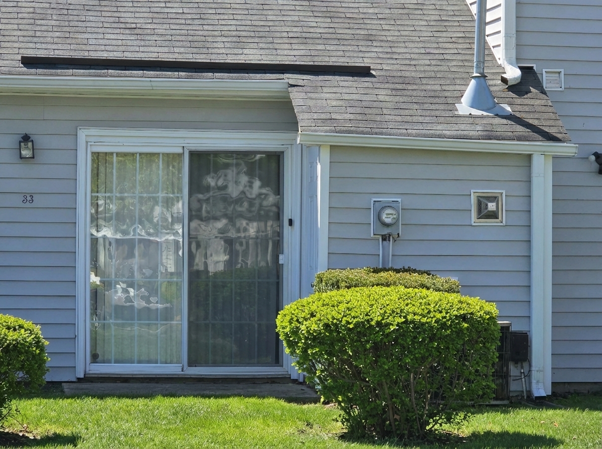 33 Riverwalk Terrace, Eno River area – rear exterior