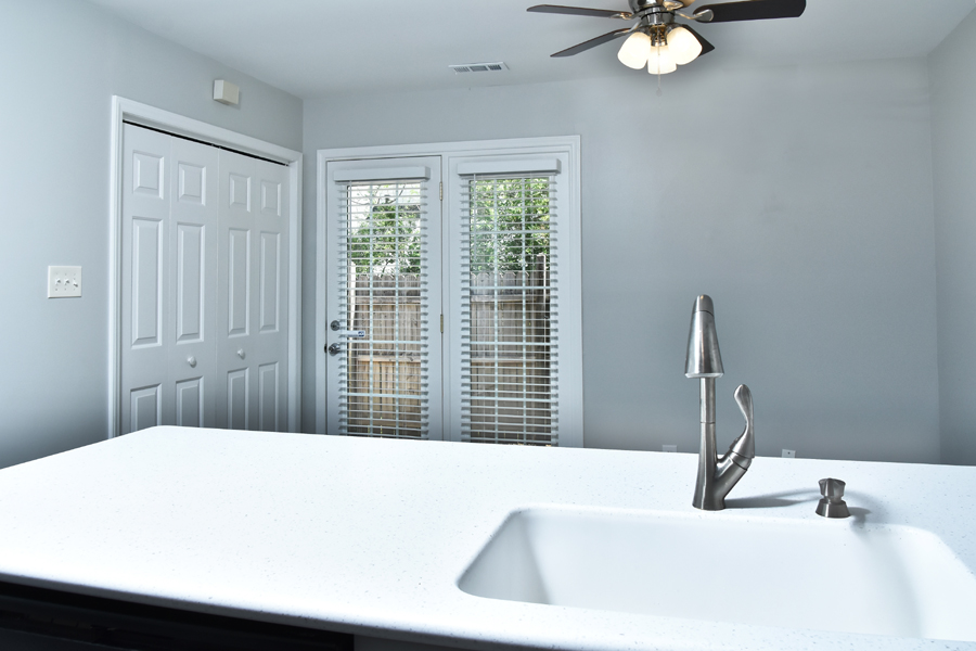 6 Justin Court dining room