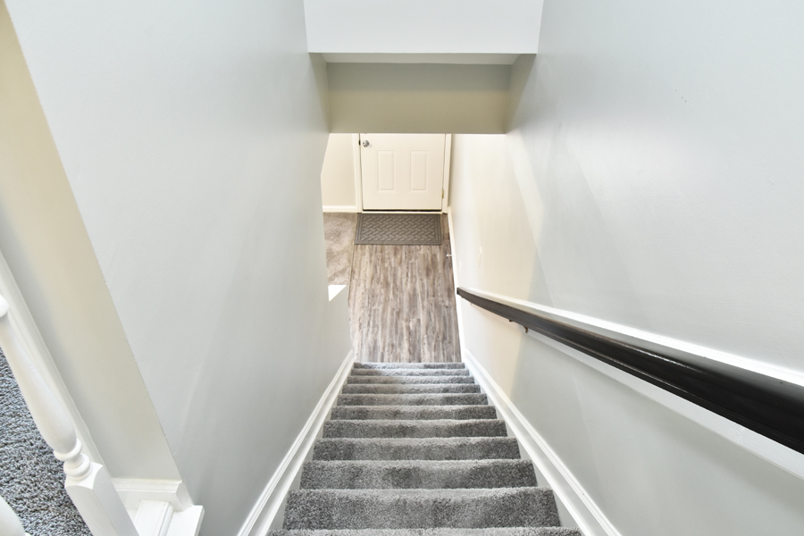 6 Justin Court living room and stairway